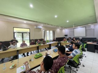 Difasilitasi Disbun, 15 Kades Kecamatan Kayan Hilir dan PT. MSP Bahas Realisasi Tanah Kas Desa