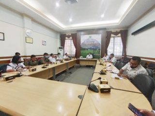 Jelang HUT Kemerdekaan, Pemkab Sintang Rencanakan Pembagian Bendera Merah Putih Untuk Warga