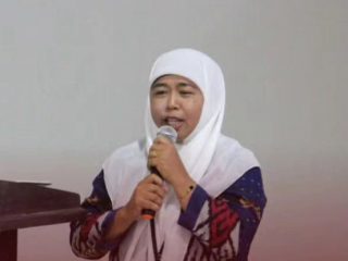 Endang Kusmiyati: Pemasangan APK di Sintang Penting untuk Sukseskan Pilkada 2024