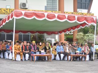 Pemkab Sintang Gelar Upacara Peringati HUT Provinsi Kalbar Ke-67