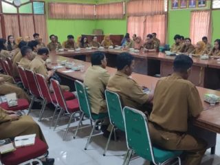 Inspektorat Sintang Gelar Rapat Evaluasi Triwulan II 2025