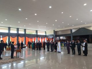Bupati Sintang Lantik 14 Pejabat Tinggi Pratama Hasil Open Bidding 2026
