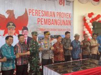 HUT RI Ke-81, Bupati Sintang Resmikan 22 Proyek Pembangunan