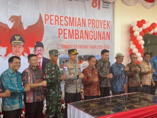 HUT RI Ke-81, Bupati Sintang Resmikan 22 Proyek Pembangunan